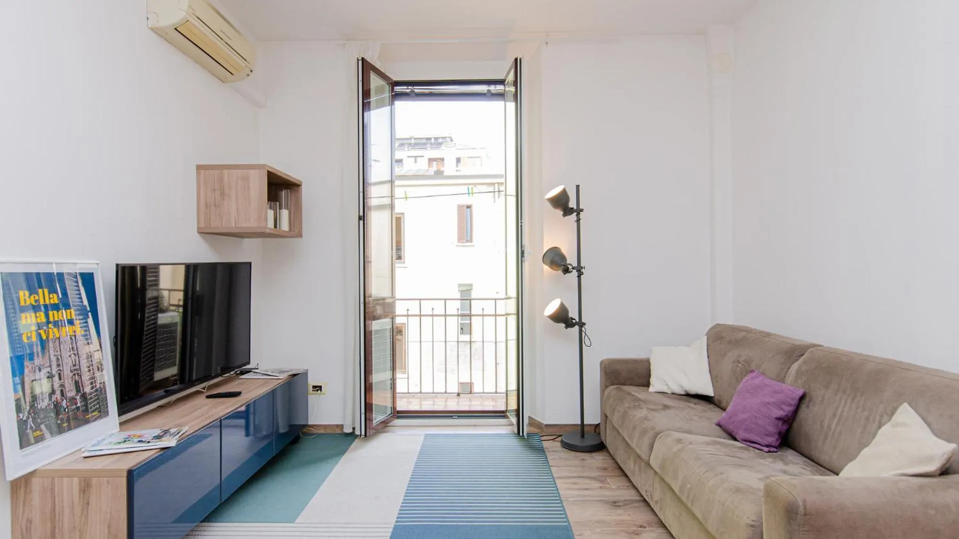Vivimihome - Stelvio House Milan 0*,  Italy